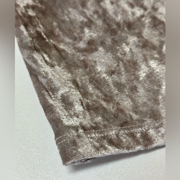 Full tilt crushed velvet mini dress. - Picture 2 of 3